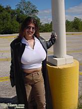 lucyTH11092011_04.jpg