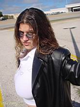 lucyTH25092011_02.jpg