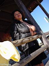 chantelTH18032012_03.jpg