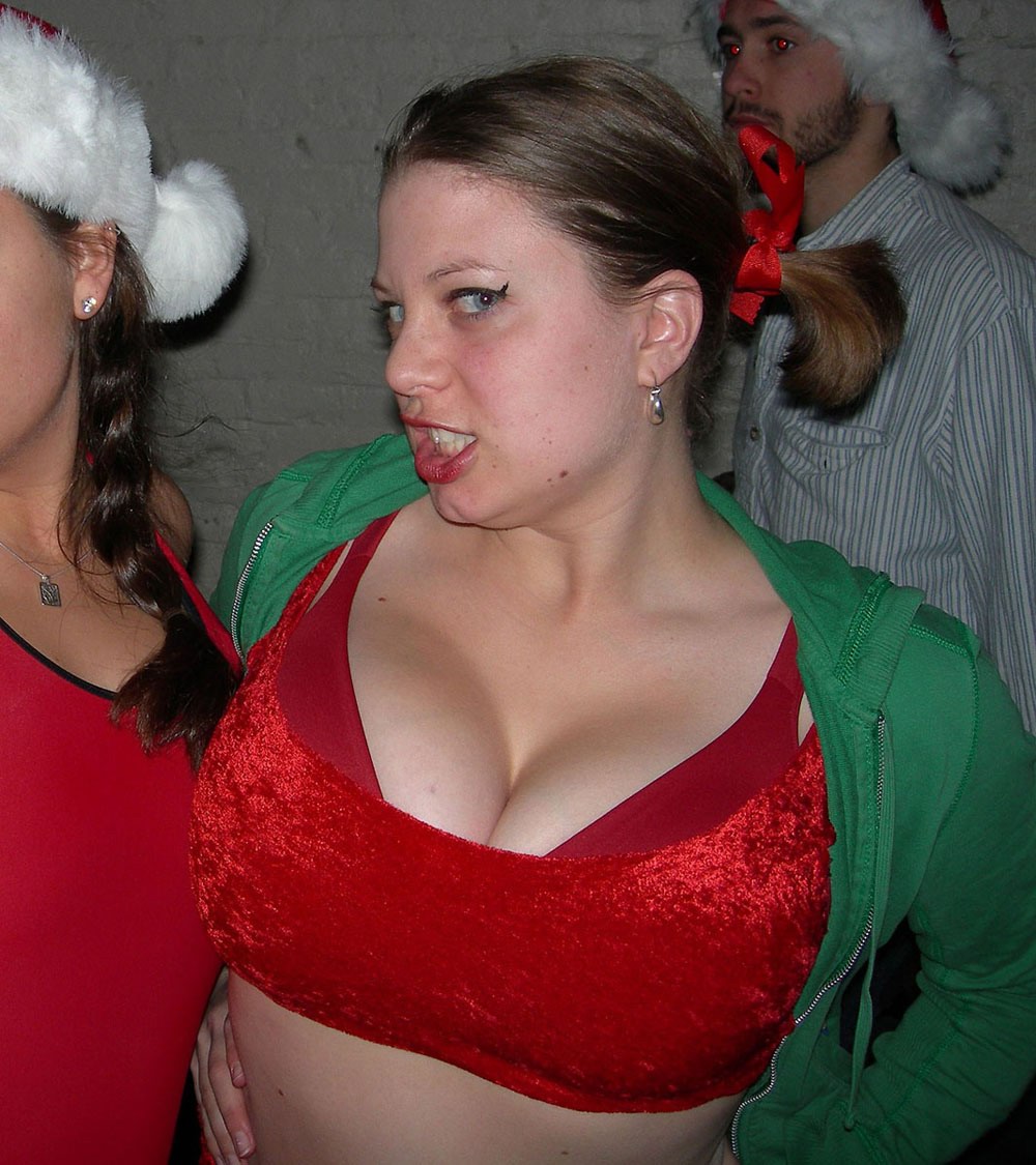 The Juiciest Naked Family Photos of Genie Morman: A Must-See Collection!